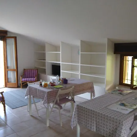 San Bartolo * 佩萨罗